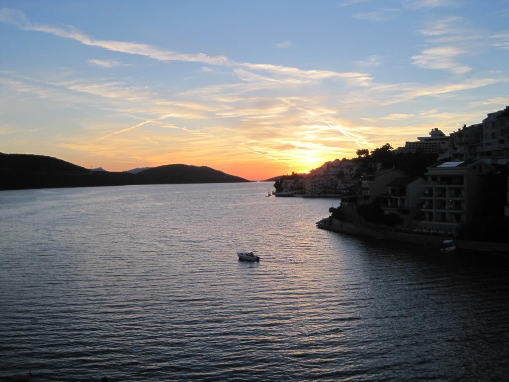 Villa Obad Guest House Neum Exteriör bild